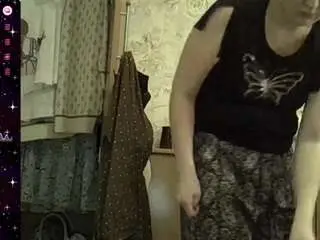 Curvywildlady30  live sex cam