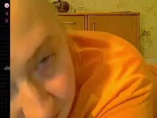 Curvywildlady30  live sex cam