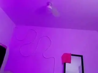 Evelottallenx  live sex cam