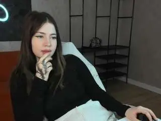 Honey-cherrry  live sex cam