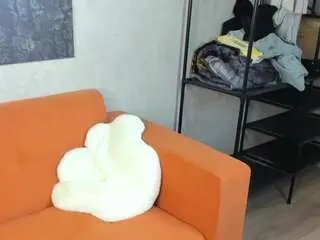 Honey-cherrry  live sex cam