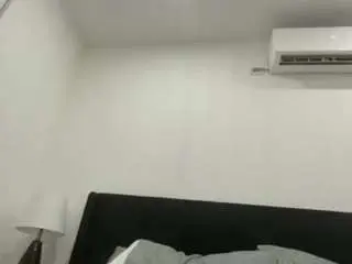 Kentucy33  live sex cam