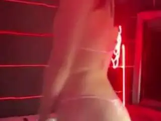 Kentucy33  live sex cam
