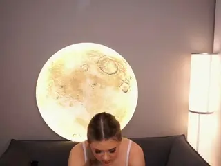 Shaquitapettrey  live sex cam