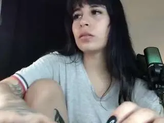 Shy-katty  live sex cam