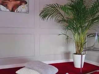 Theaglow  live sex cam