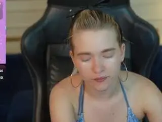 Avakiss  live sex cam