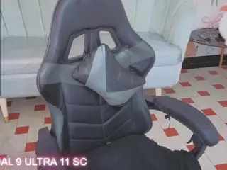 Paris09-v  live sex cam