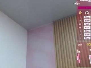Suckerdrool  live sex cam