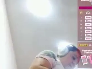 Suckerdrool  live sex cam