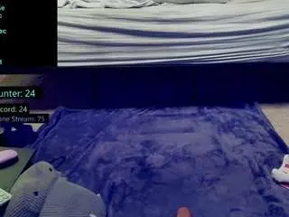 Doomednympho  live sex cam