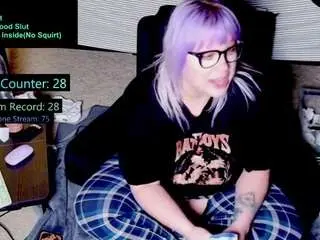 Doomednympho  live sex cam