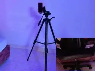 Evasingh  live sex cam