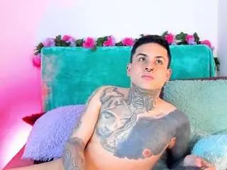 Alana-and-jack  live sex cam