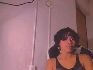 Bad-girl-xxx  live sex cam