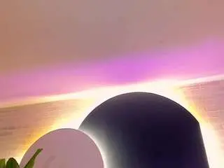 Corinnerusso  live sex cam