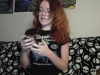 Cummymochi  live sex cam