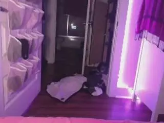 Cummymochi  live sex cam