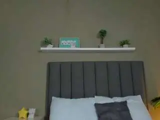 Dulce-victoriaa  live sex cam
