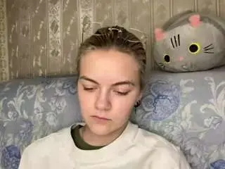 Gaynellbasurto  live sex cam