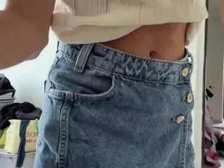 Marjorynurthen  live sex cam
