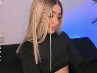 Meiis1  live sex cam