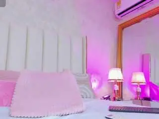 Miashichell  live sex cam