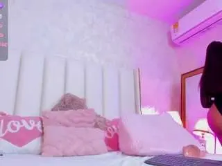 Miashichell  live sex cam