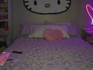 Princesssbella  live sex cam