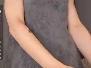 Adelleibey  live sex cam