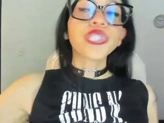 Katty-mouth  live sex cam