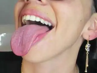 Katty-mouth  live sex cam