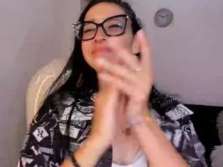 Katty-mouth  live sex cam