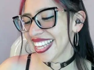 Katty-mouth  live sex cam