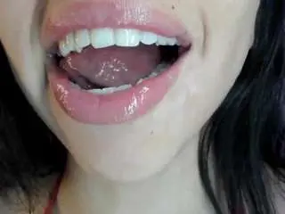 Katty-mouth  live sex cam