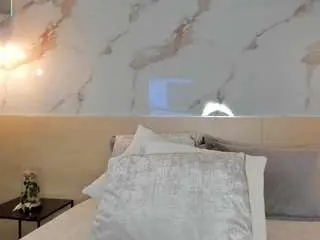 Leathompson1  live sex cam