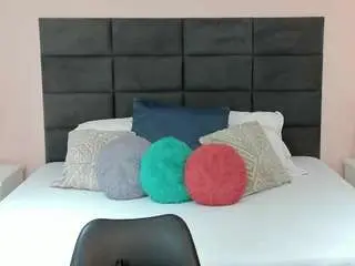 Madisonjenner  live sex cam