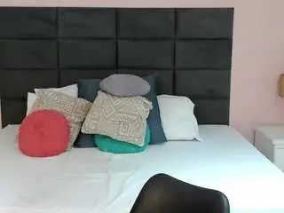 Madisonjenner  live sex cam