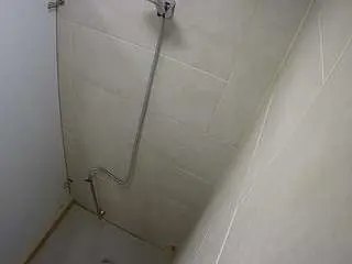 Voyeurcam-jb-shower-1  live sex cam