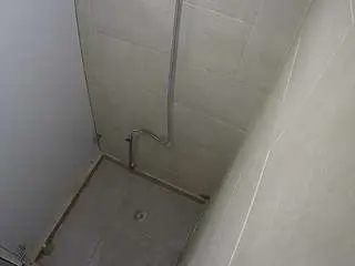 Voyeurcam-jb-shower-1  live sex cam