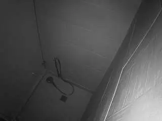 Voyeurcam-jb-shower-1  live sex cam