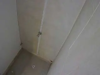 Voyeurcam-jb-shower-1  live sex cam