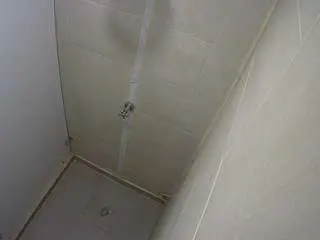 Voyeurcam-jb-shower-1  live sex cam