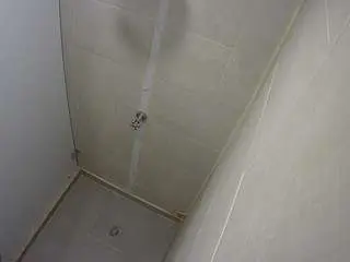 Voyeurcam-jb-shower-1  live sex cam