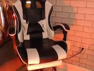 Allison-greey  live sex cam