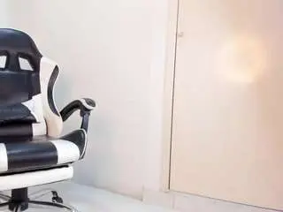 Allison-greey  live sex cam