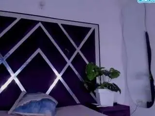 Angelkyraasm  live sex cam