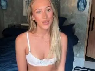 Livslifee  live sex cam