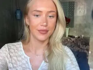 Livslifee  live sex cam