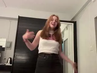 Melaniatepp  live sex cam